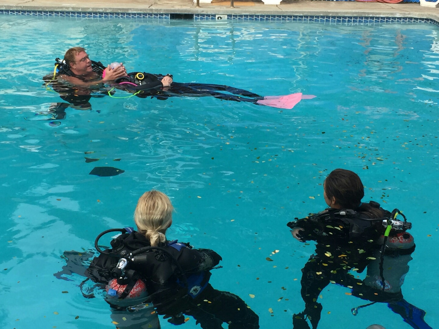 Oahu Scuba Diving | Honolulu Scuba Company